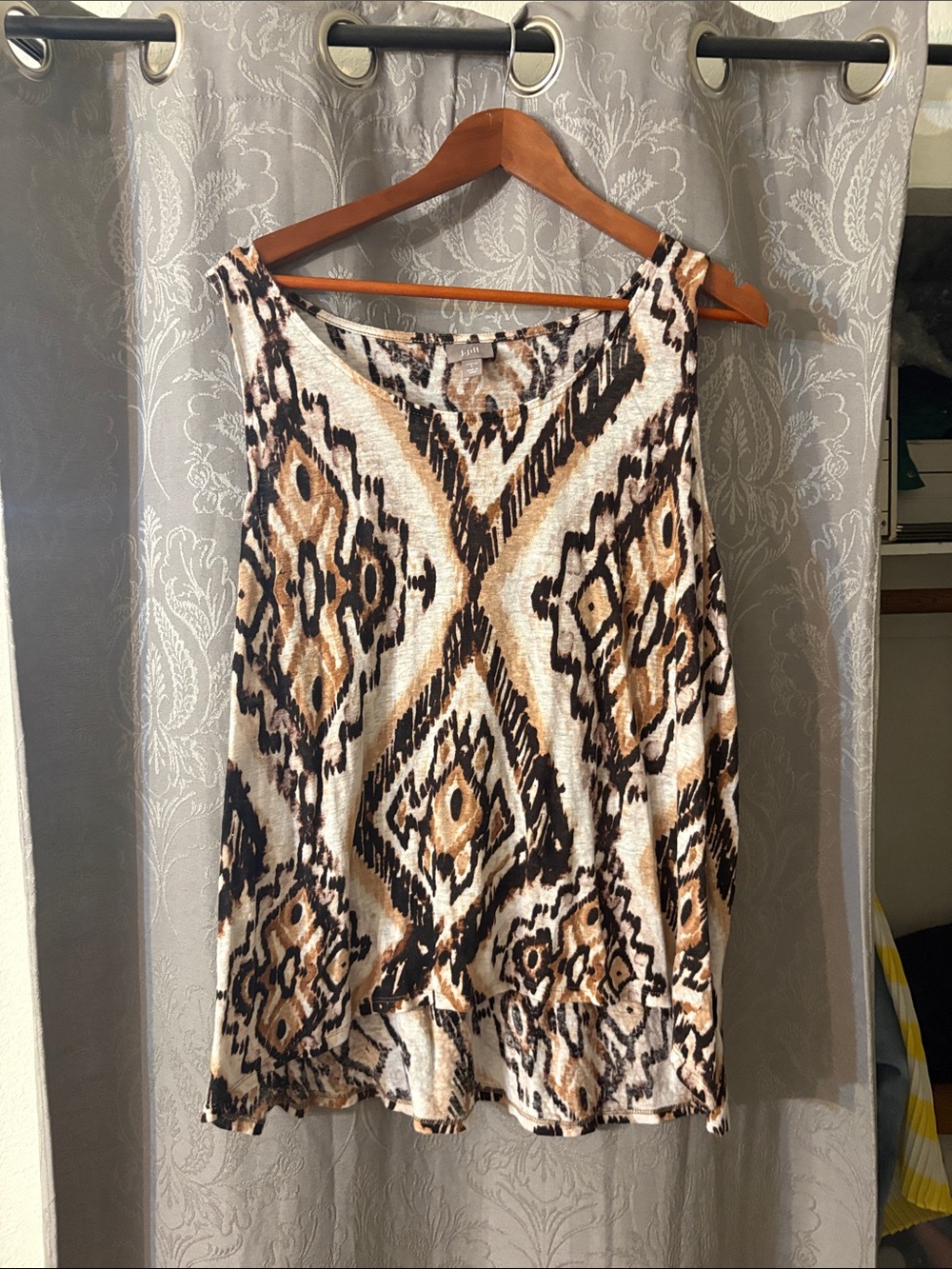 J. Jill Black, Cream & Brown Geometric Sleeveless Tank